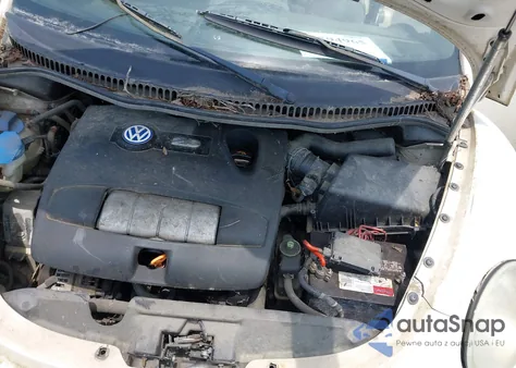 2003 Volkswagen New Beetle Gls из США, поврежденный, VIN 3VWCK21Y53M312675